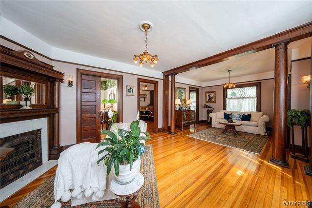487 Main Street, West Seneca, NY 14224