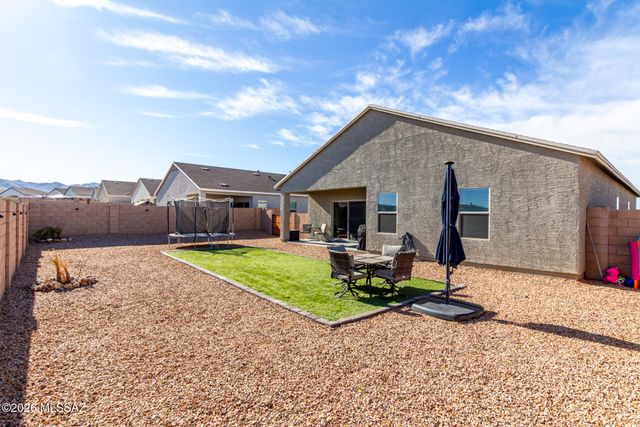 700 W Lexington Street, Vail, AZ 85641