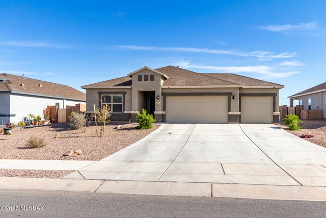 700 W Lexington Street, Vail, AZ 85641