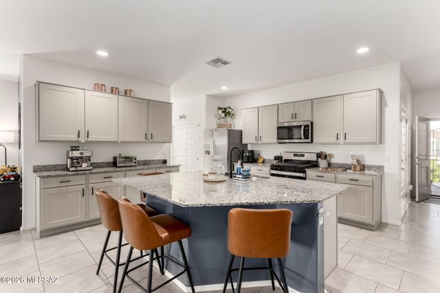 700 W Lexington Street, Vail, AZ 85641