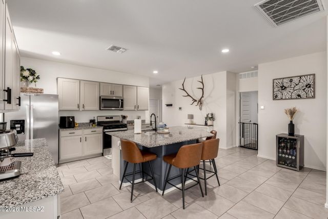 700 W Lexington Street, Vail, AZ 85641