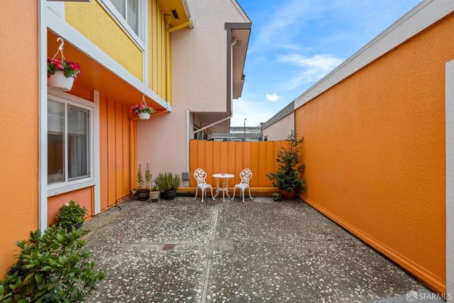 3906 Reston Court, South San Francisco, CA 94080