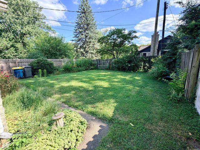 3721 Watson Road, Indianapolis, IN 46205