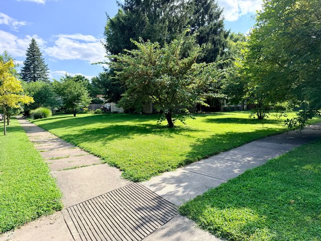 3721 Watson Road, Indianapolis, IN 46205