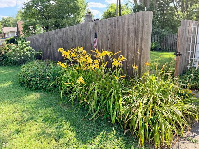 3721 Watson Road, Indianapolis, IN 46205
