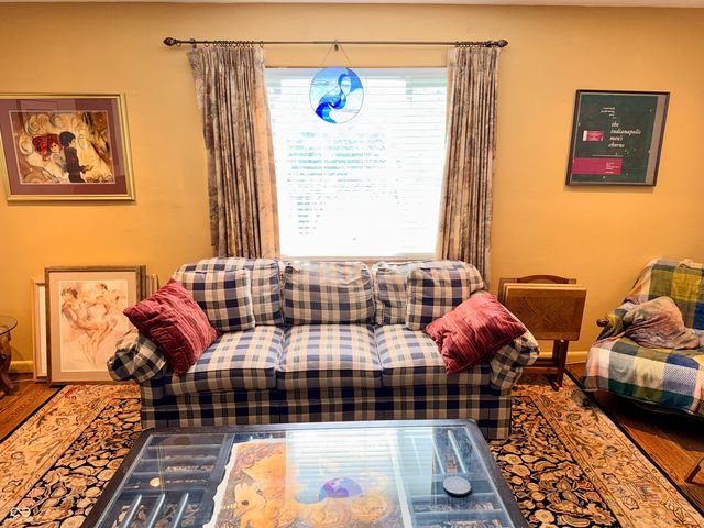 3721 Watson Road, Indianapolis, IN 46205