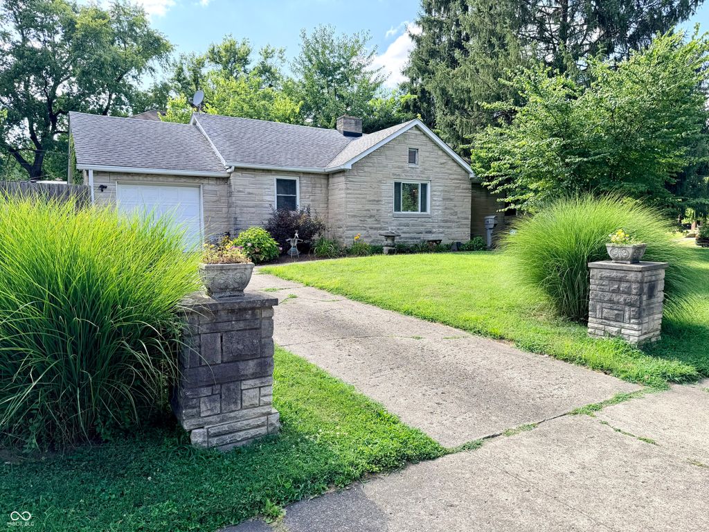 3721 Watson Road, Indianapolis, IN 46205