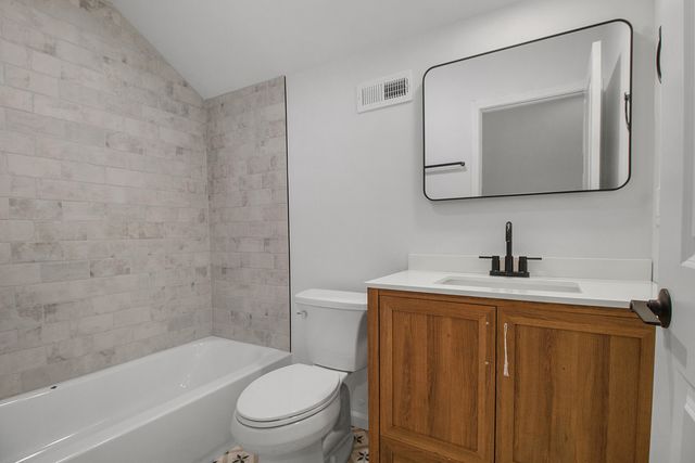 7937 Forest Avenue, Munster, IN 46321