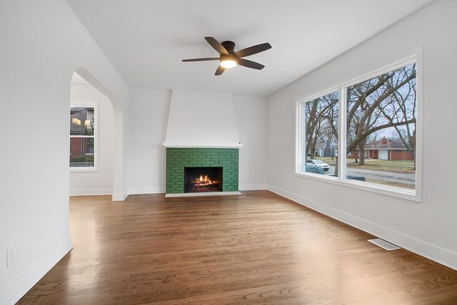 7937 Forest Avenue, Munster, IN 46321