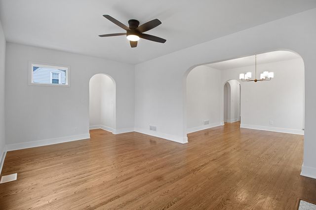 7937 Forest Avenue, Munster, IN 46321