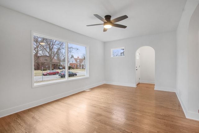 7937 Forest Avenue, Munster, IN 46321