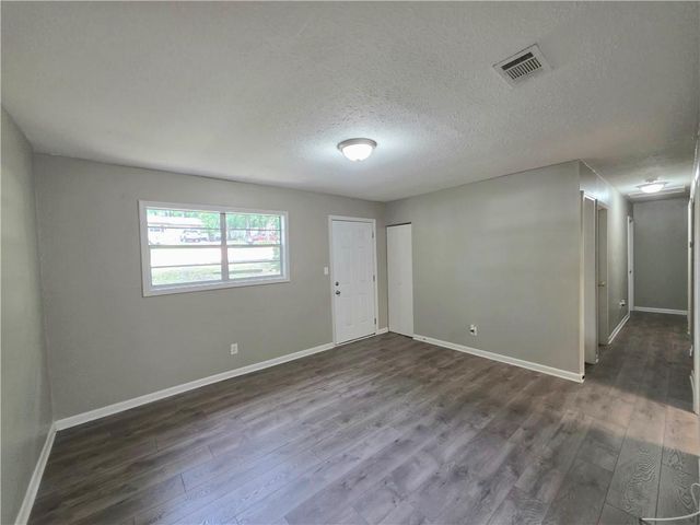 3460 Meadowview Drive, Lithia Springs, GA 30122