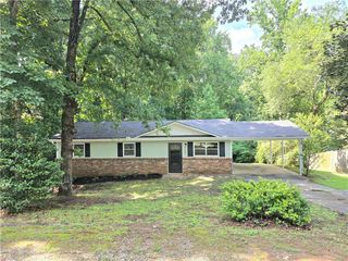 3460 Meadowview Drive, Lithia Springs, GA 30122