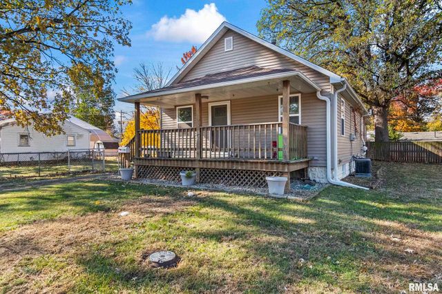 1129 N DANIEL Avenue, Springfield, IL 62702