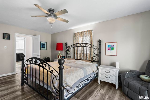 1129 N DANIEL Avenue, Springfield, IL 62702