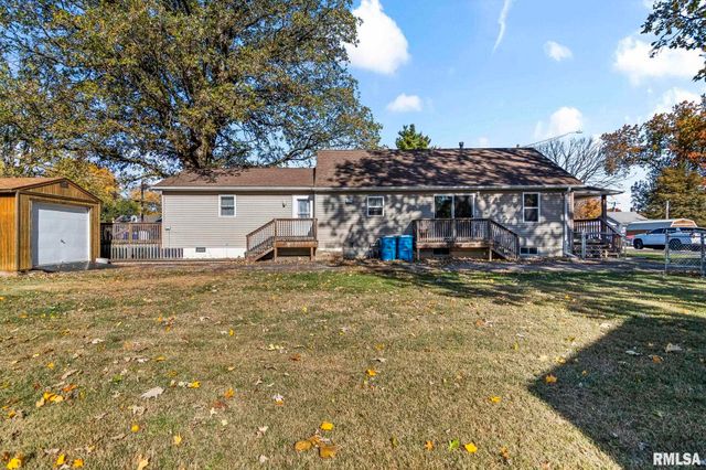 1129 N DANIEL Avenue, Springfield, IL 62702