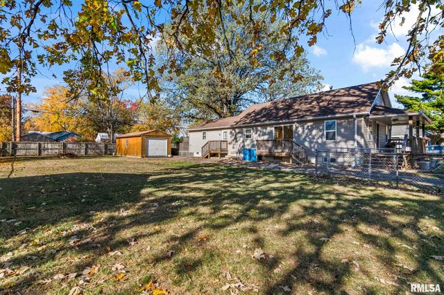 1129 N DANIEL Avenue, Springfield, IL 62702