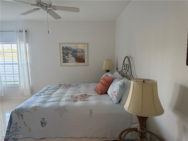 13070 Amberley CT 902, Bonita Springs, FL 34135