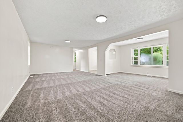 1191 Scaffold Cane Road, Berea, KY 40403