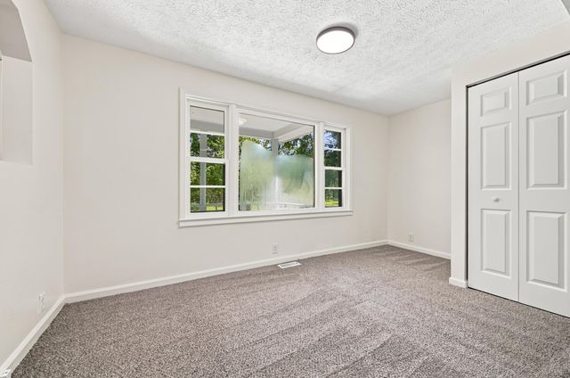 1191 Scaffold Cane Road, Berea, KY 40403