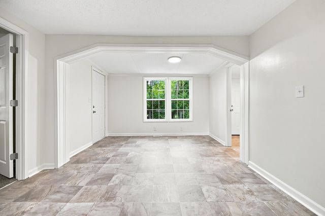 1191 Scaffold Cane Road, Berea, KY 40403