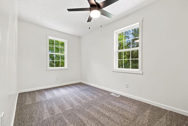 1191 Scaffold Cane Road, Berea, KY 40403