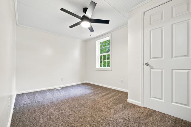 1191 Scaffold Cane Road, Berea, KY 40403