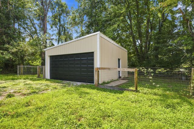 1191 Scaffold Cane Road, Berea, KY 40403