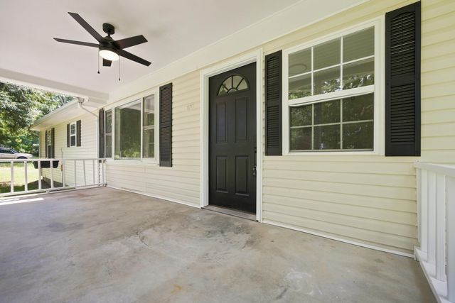 1191 Scaffold Cane Road, Berea, KY 40403
