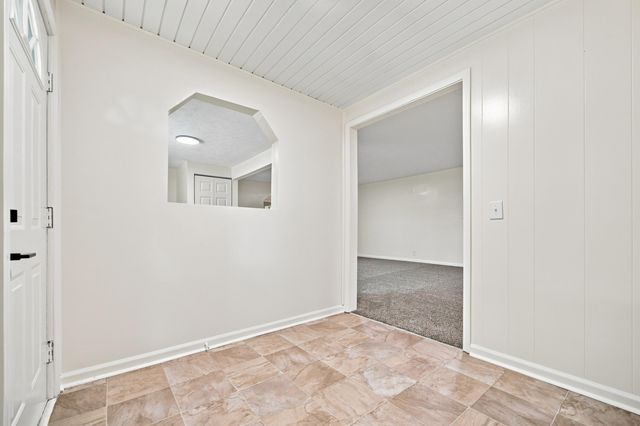 1191 Scaffold Cane Road, Berea, KY 40403