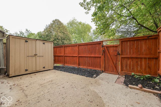 4216 Foxglove Trace, Indianapolis, IN 46237