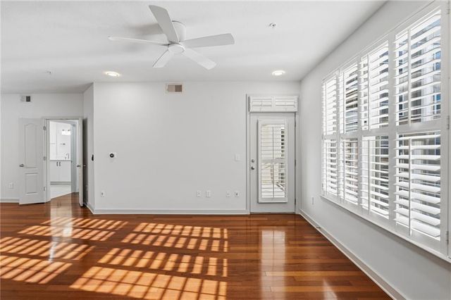 390 17th Street NW 4052, Atlanta, GA 30363