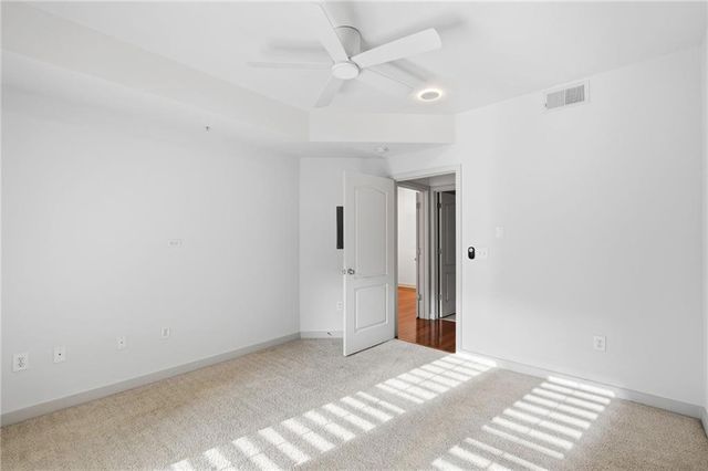 390 17th Street NW 4052, Atlanta, GA 30363