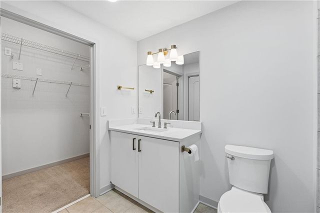 390 17th Street NW 4052, Atlanta, GA 30363