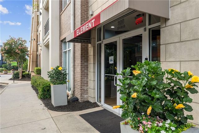 390 17th Street NW 4052, Atlanta, GA 30363