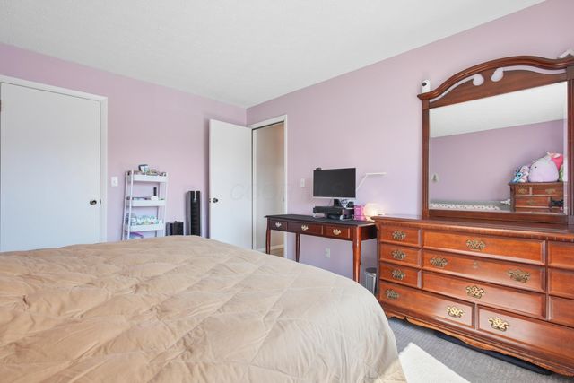 2196 Hedgerow Road, 2196G, Columbus, OH 43220