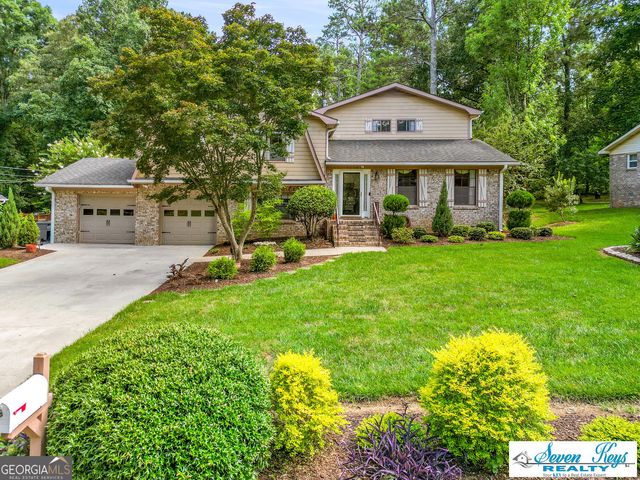 1239 Country Pine Drive, Ellenwood, GA 30294