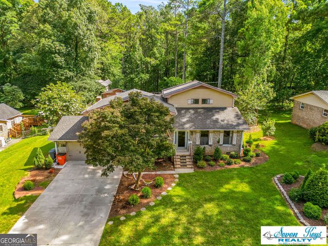 1239 Country Pine Drive, Ellenwood, GA 30294