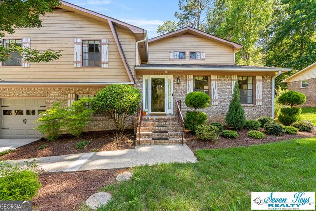1239 Country Pine Drive, Ellenwood, GA 30294