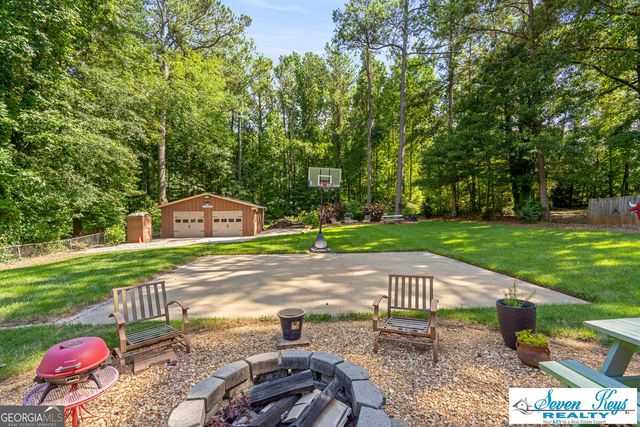 1239 Country Pine Drive, Ellenwood, GA 30294