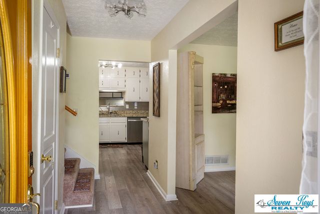 1239 Country Pine Drive, Ellenwood, GA 30294