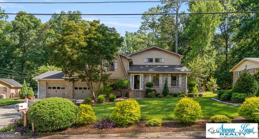 1239 Country Pine Drive, Ellenwood, GA 30294