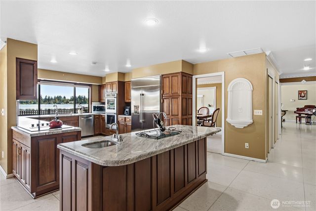 8865 Gramercy Place SW, Lakewood, WA 98498
