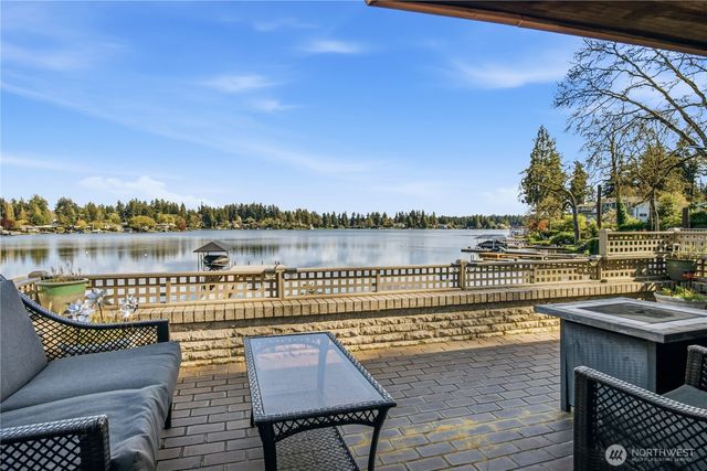 8865 Gramercy Place SW, Lakewood, WA 98498