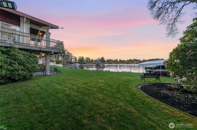8865 Gramercy Place SW, Lakewood, WA 98498