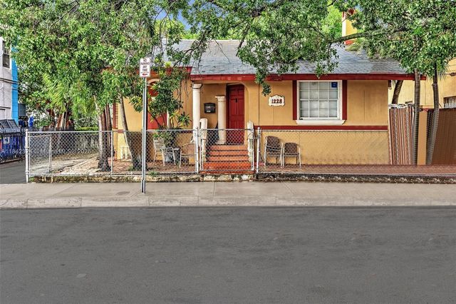 1228-1234-1250 SW 2nd St, Miami, FL 33135