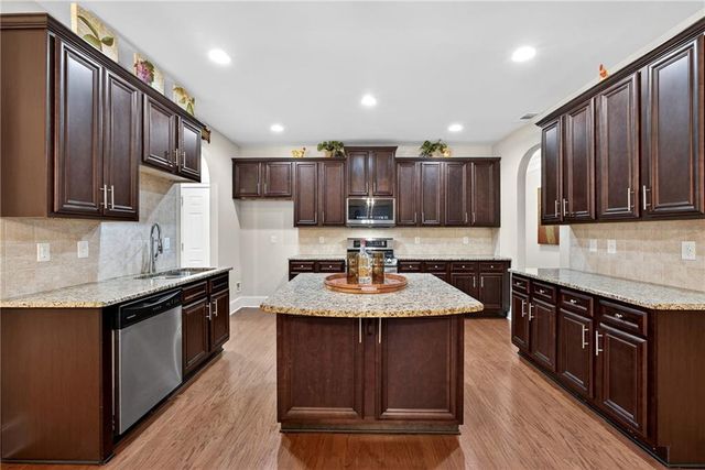 4055 Trillium Wood Trail, Snellville, GA 30039