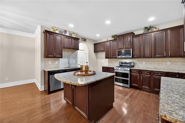 4055 Trillium Wood Trail, Snellville, GA 30039