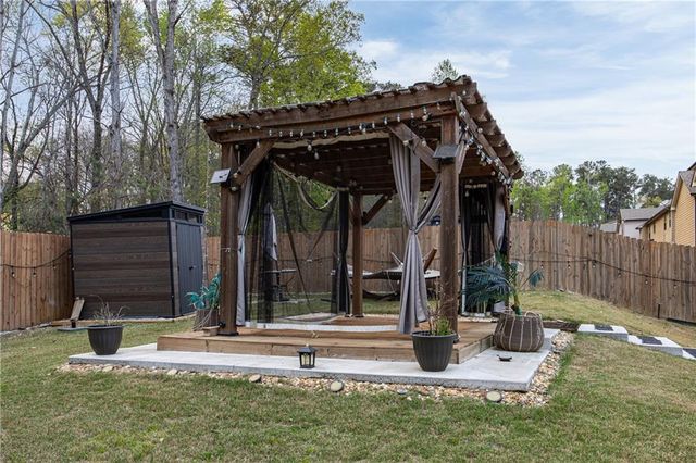 4055 Trillium Wood Trail, Snellville, GA 30039