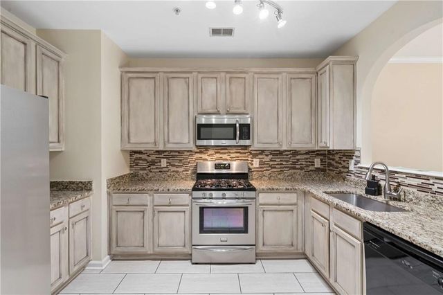 1075 Brownstone Drive 23, Marietta, GA 30008